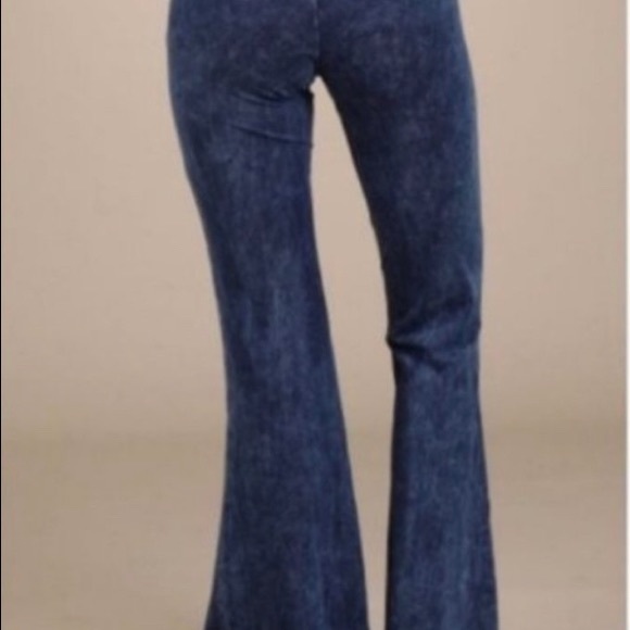 Bell bottom made in USA wide leg pant - Picture 2 of 3